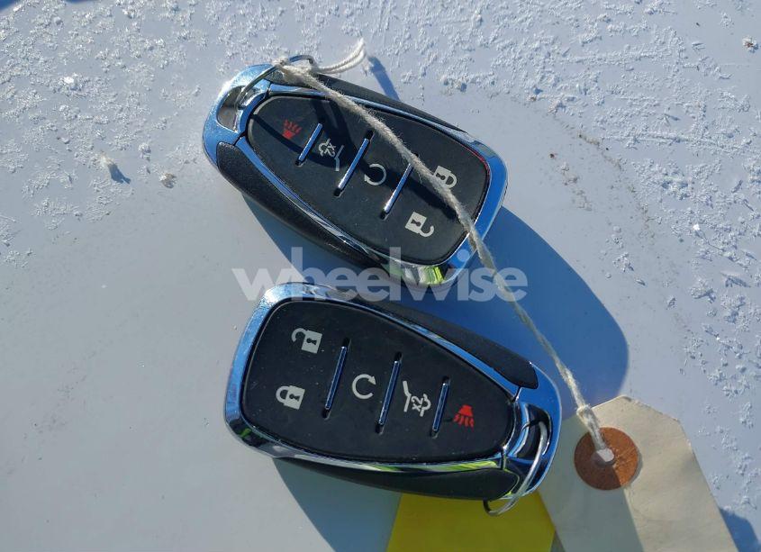 Photo 11 of 2021 Chevrolet Equinox AWD LT (VIN 3GNAXUEV0ML310578)