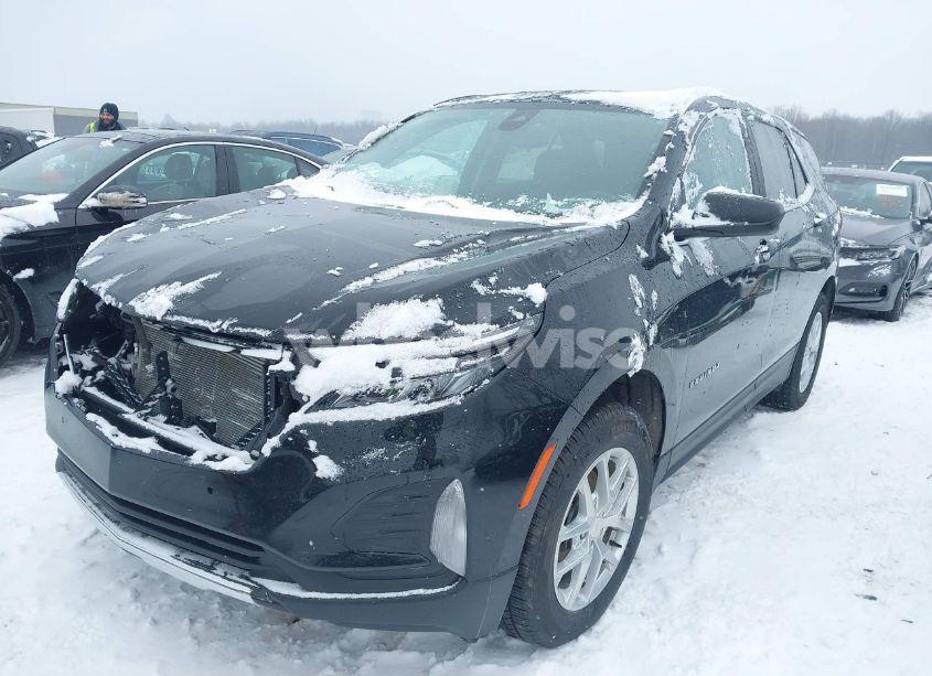 Photo 2 of 2022 Chevrolet Equinox AWD LT (VIN 3GNAXUEV0NL152034)