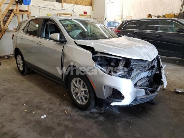 Photo 13 of 2022 CHEVROLET EQUINOX LT (VIN 3GNAXUEV0NL237133)