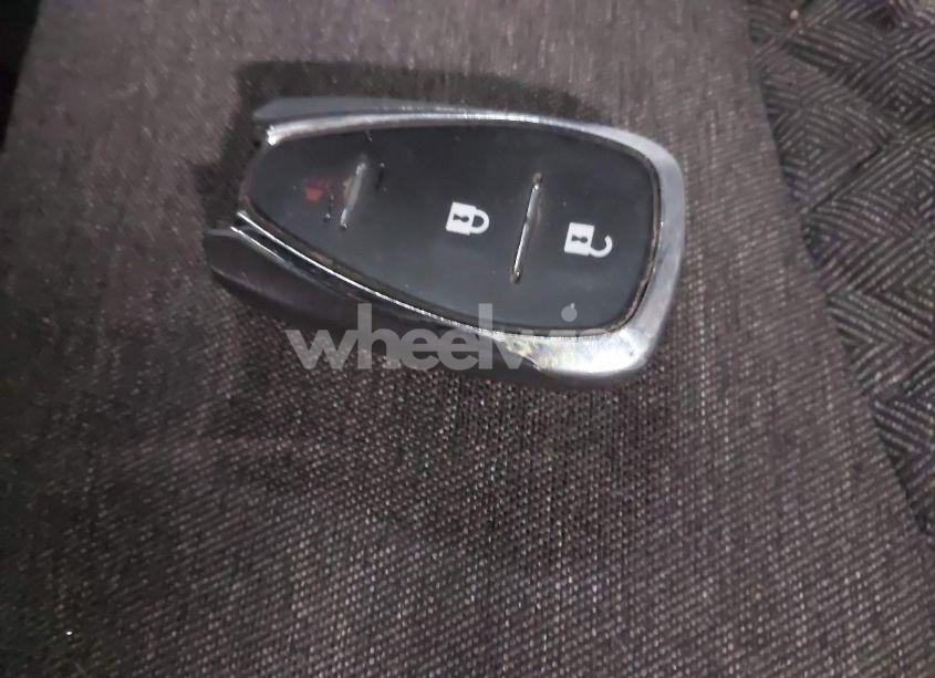 Photo 11 of 2022 Chevrolet Equinox AWD LT (VIN 3GNAXUEV0NL269662)