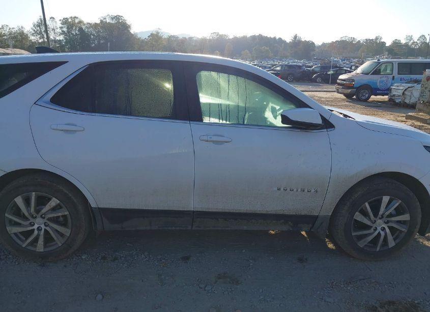 Photo 13 of 2022 Chevrolet Equinox AWD LT (VIN 3GNAXUEV0NL289569)