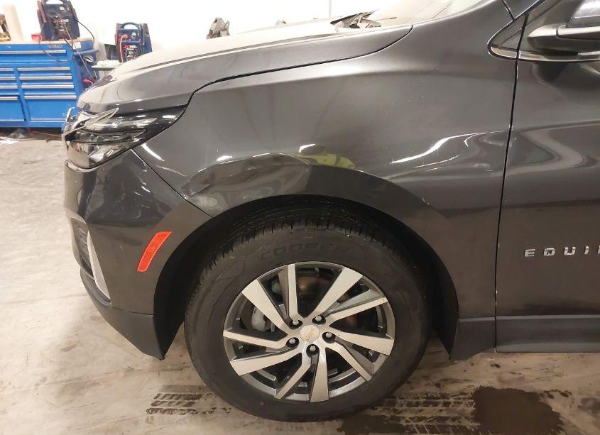 Photo 19 of 2022 Chevrolet Equinox AWD LT (VIN 3GNAXUEV0NS233654)