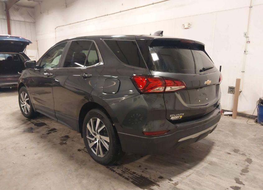 Photo 3 of 2022 Chevrolet Equinox AWD LT (VIN 3GNAXUEV0NS233654)