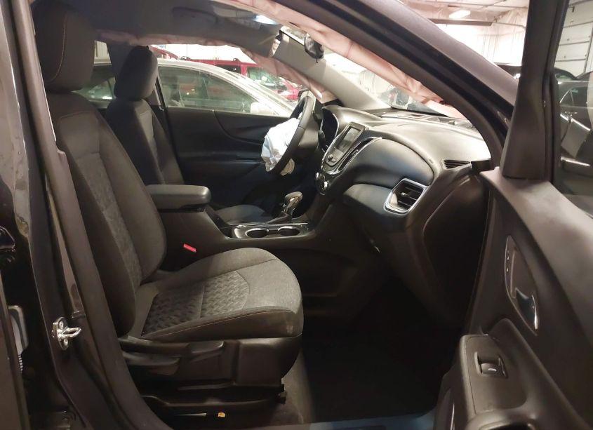 Photo 5 of 2022 Chevrolet Equinox AWD LT (VIN 3GNAXUEV0NS233654)
