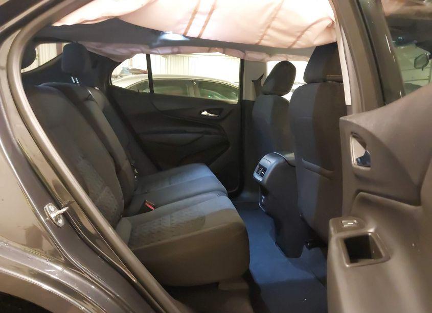 Photo 8 of 2022 Chevrolet Equinox AWD LT (VIN 3GNAXUEV0NS233654)