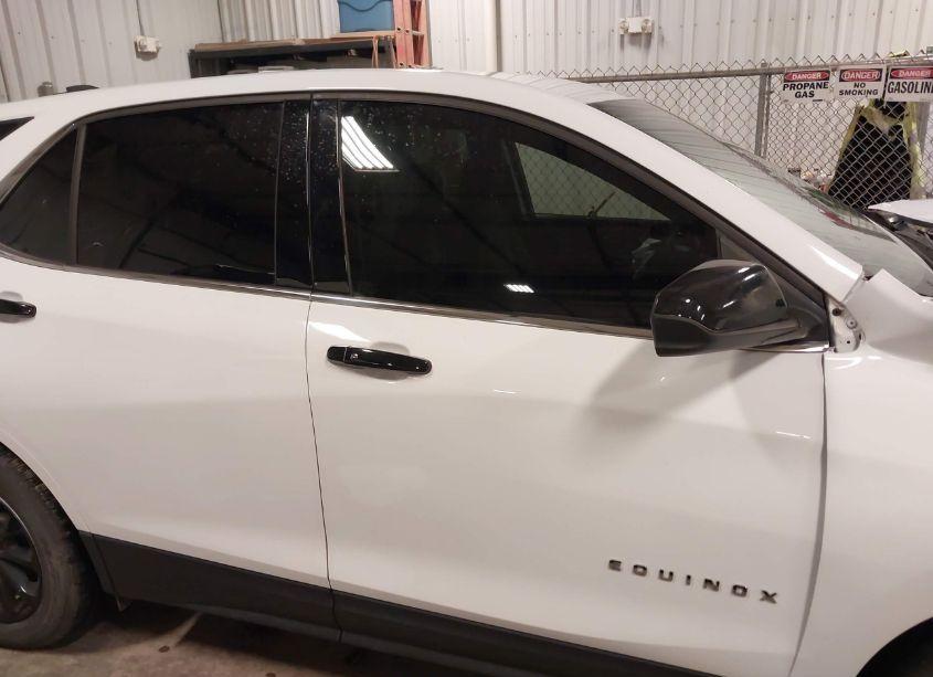 Photo 14 of 2019 Chevrolet Equinox LT (VIN 3GNAXUEV1KL207697)