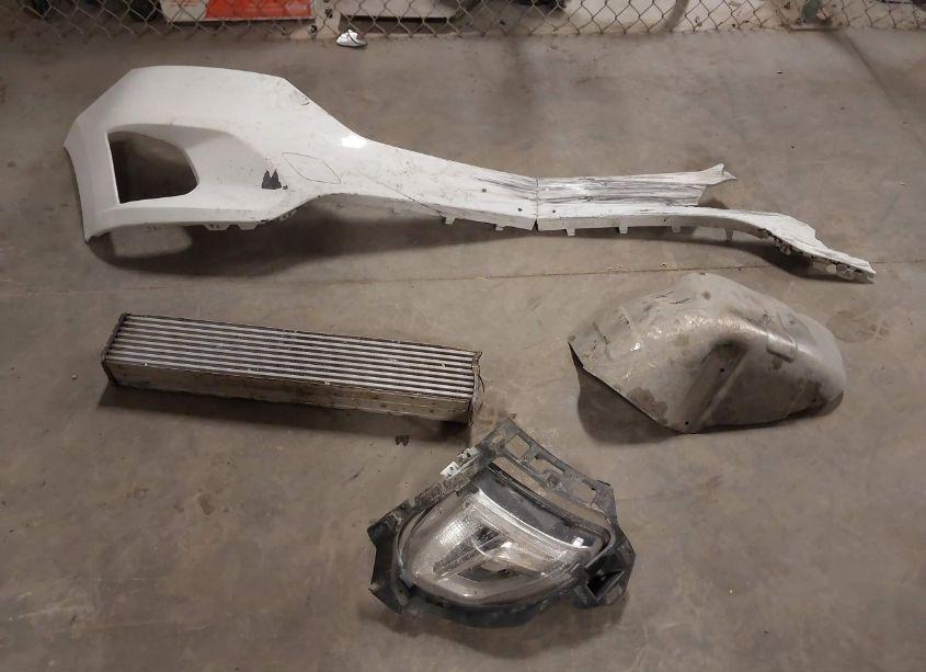 Photo 20 of 2019 Chevrolet Equinox LT (VIN 3GNAXUEV1KL207697)