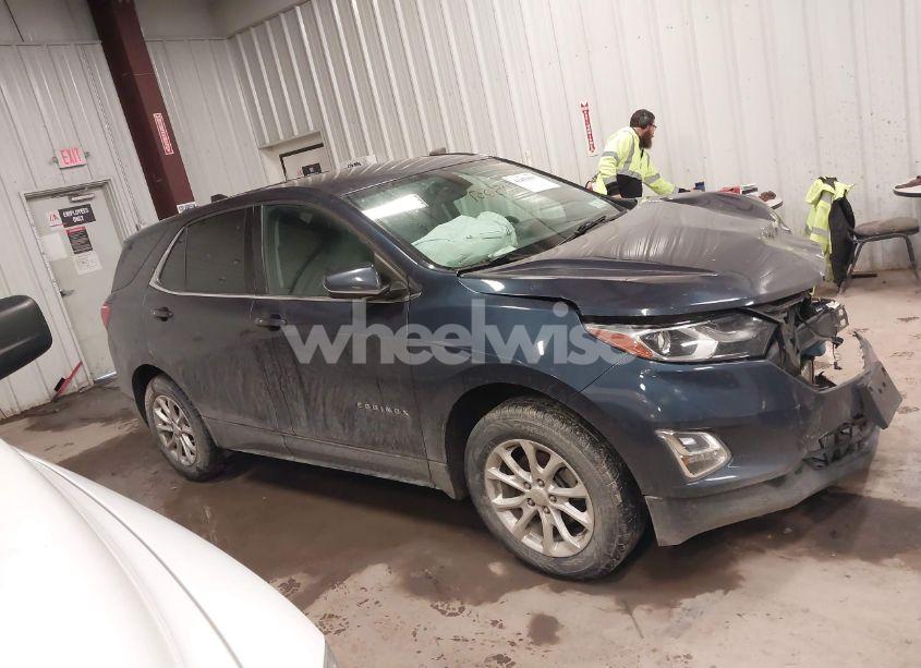 Photo 13 of 2019 Chevrolet Equinox LT (VIN 3GNAXUEV1KL234852)