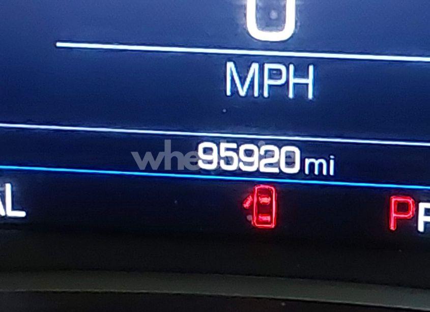 Photo 15 of 2019 Chevrolet Equinox LT (VIN 3GNAXUEV1KL234852)