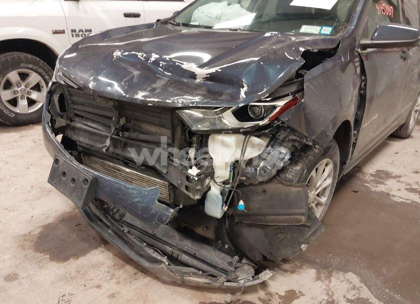 Photo 6 of 2019 Chevrolet Equinox LT (VIN 3GNAXUEV1KL234852)