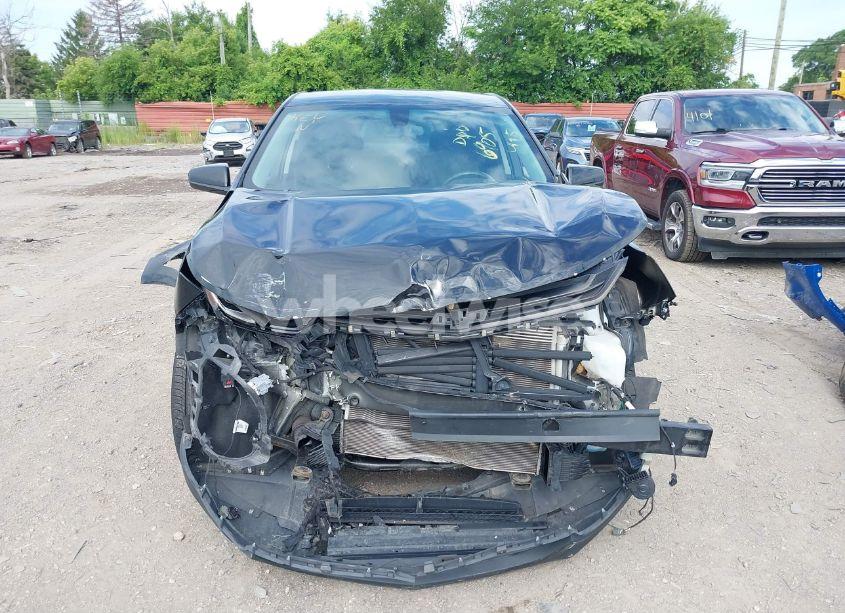 Photo 12 of 2019 Chevrolet Equinox LT (VIN 3GNAXUEV1KL246905)