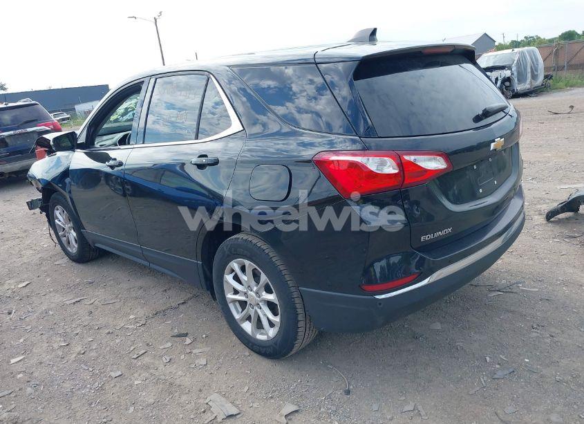 Photo 3 of 2019 Chevrolet Equinox LT (VIN 3GNAXUEV1KL246905)