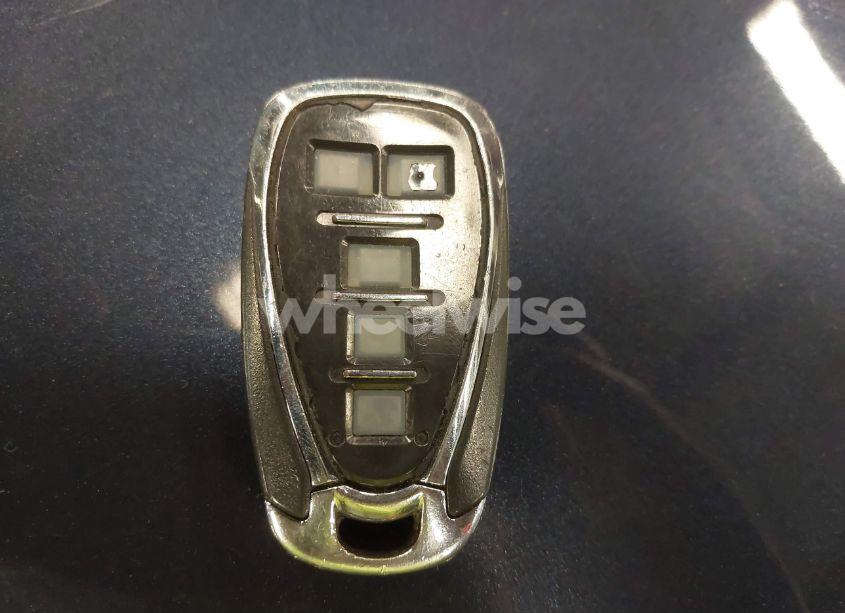 Photo 11 of 2019 Chevrolet Equinox LT (VIN 3GNAXUEV1KL286305)