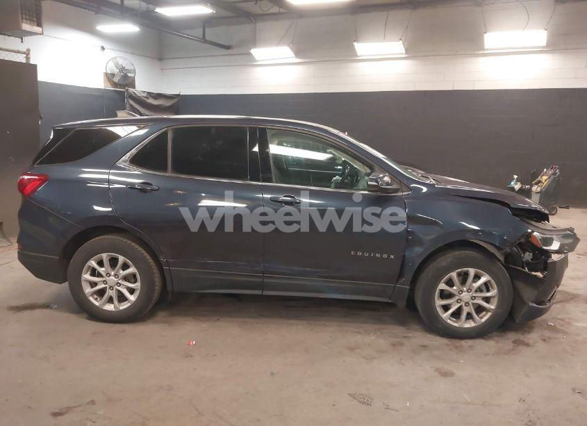 Photo 13 of 2019 Chevrolet Equinox LT (VIN 3GNAXUEV1KL286305)