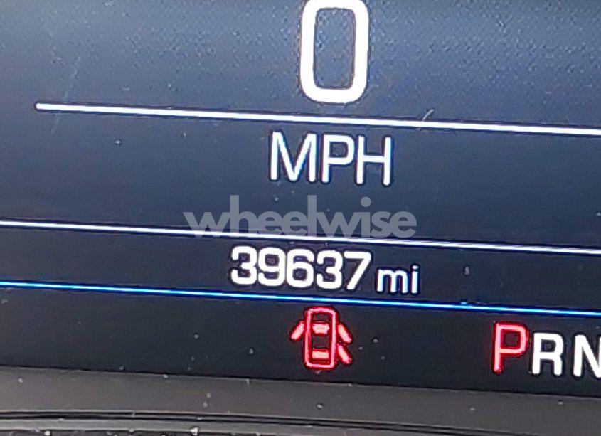 Photo 16 of 2019 Chevrolet Equinox LT (VIN 3GNAXUEV1KS585170)