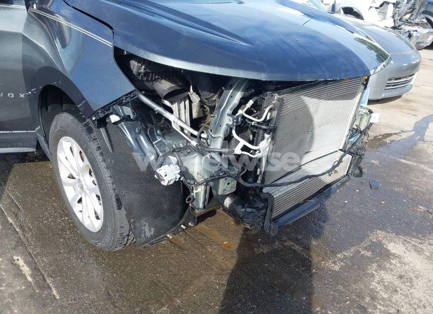 Photo 6 of 2019 Chevrolet Equinox LT (VIN 3GNAXUEV1KS633184)