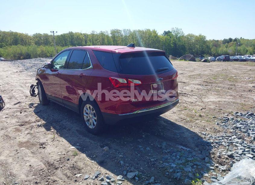 Photo 3 of 2019 Chevrolet Equinox LT (VIN 3GNAXUEV1KS671854)