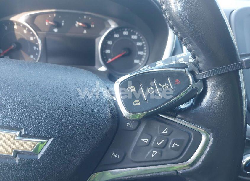 Photo 11 of 2020 Chevrolet Equinox AWD LT 1.5L TURBO (VIN 3GNAXUEV1LL190871)