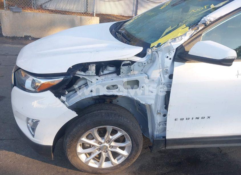 Photo 6 of 2020 Chevrolet Equinox AWD LT 1.5L TURBO (VIN 3GNAXUEV1LL190871)