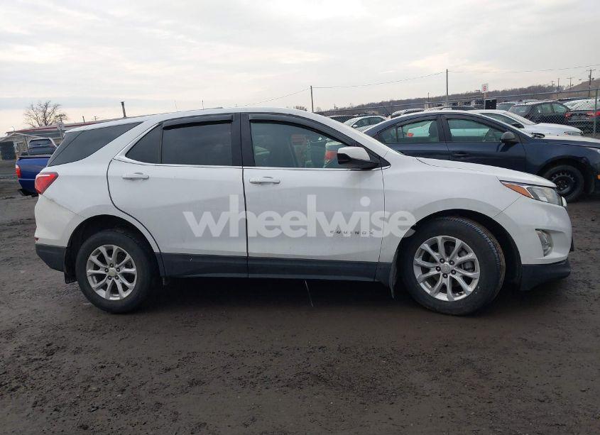 Photo 13 of 2020 Chevrolet Equinox AWD LT 1.5L TURBO (VIN 3GNAXUEV1LL281039)