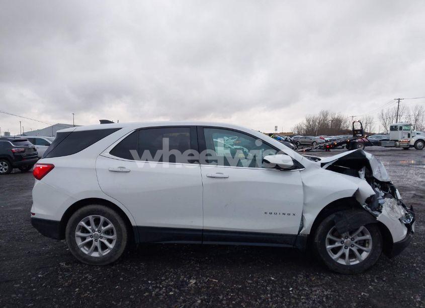 Photo 13 of 2020 Chevrolet Equinox AWD LT 1.5L TURBO (VIN 3GNAXUEV1LL285401)