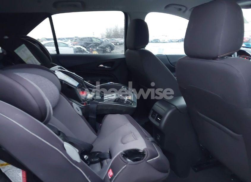 Photo 8 of 2020 Chevrolet Equinox AWD LT 1.5L TURBO (VIN 3GNAXUEV1LL285401)