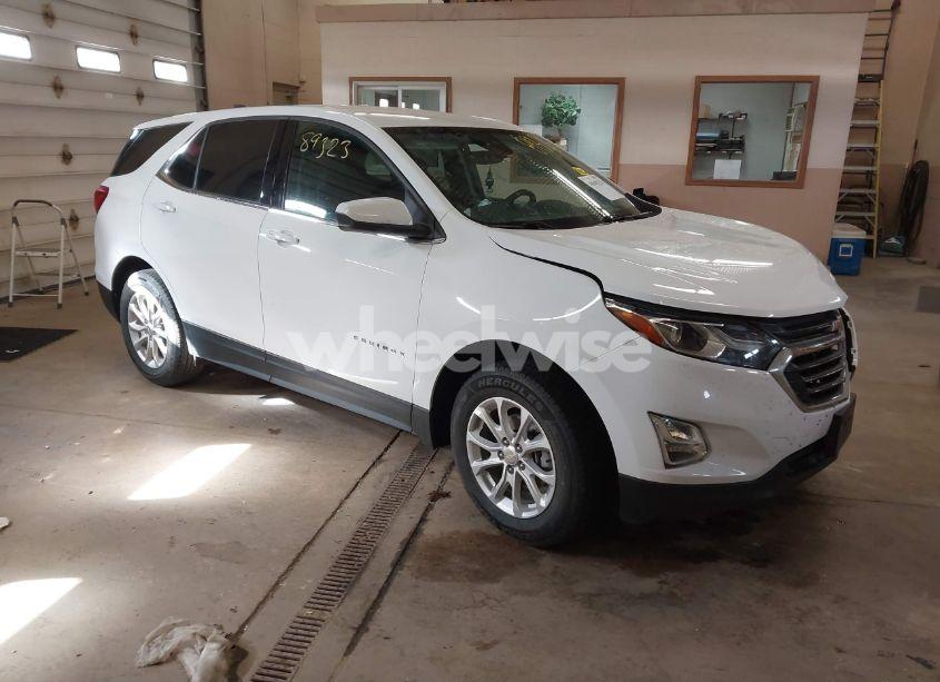 2020 Chevrolet Equinox AWD LT 1.5L TURBO (VIN 3GNAXUEV1LS619741) main photo