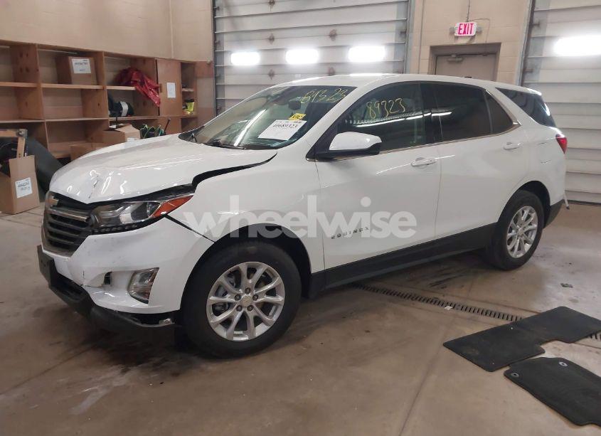 Photo 2 of 2020 Chevrolet Equinox AWD LT 1.5L TURBO (VIN 3GNAXUEV1LS619741)