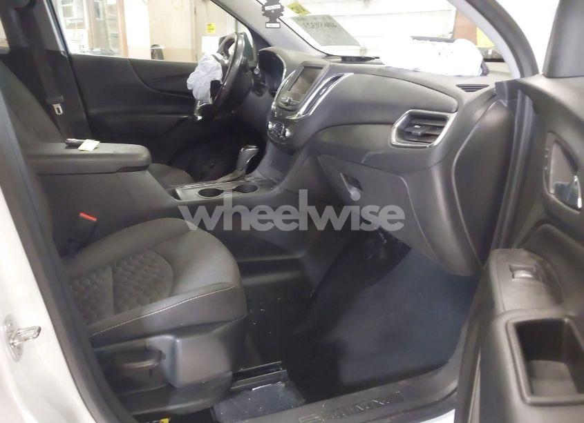 Photo 5 of 2020 Chevrolet Equinox AWD LT 1.5L TURBO (VIN 3GNAXUEV1LS619741)