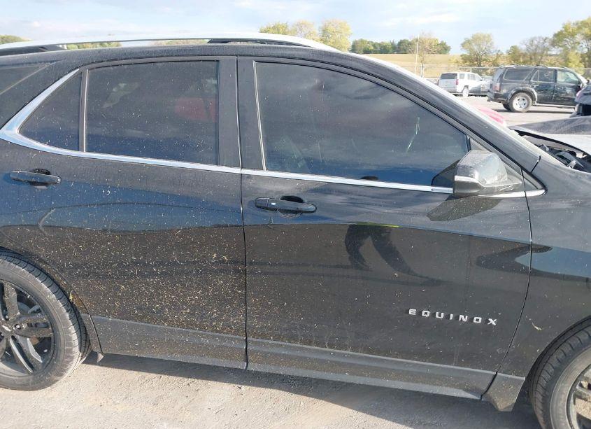 Photo 14 of 2021 Chevrolet Equinox AWD LT (VIN 3GNAXUEV1ML303817)