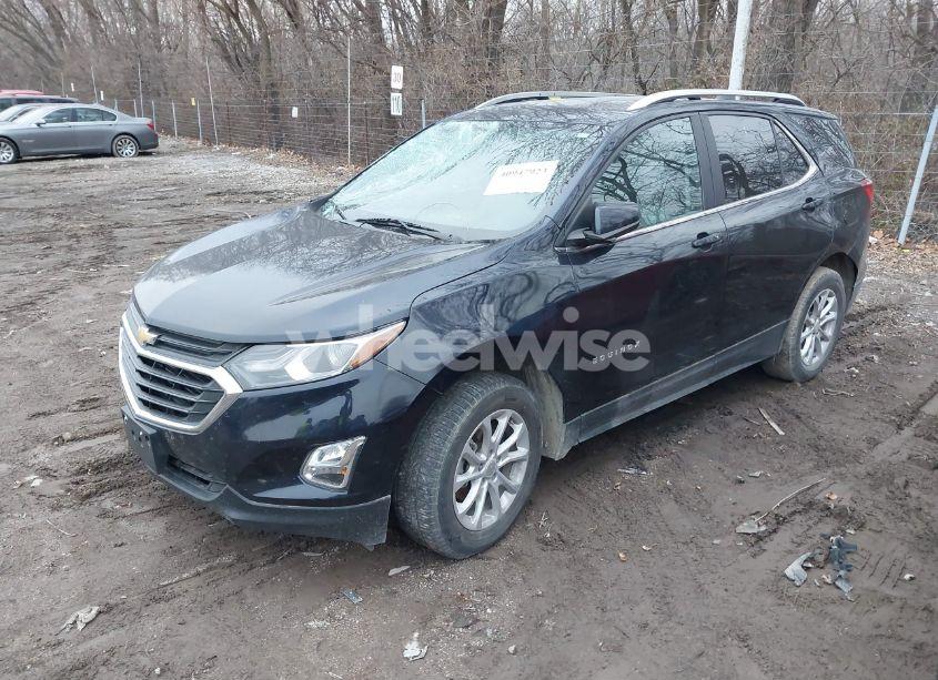 Photo 2 of 2021 Chevrolet Equinox AWD LT (VIN 3GNAXUEV1MS114591)