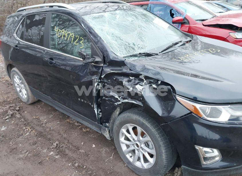 Photo 6 of 2021 Chevrolet Equinox AWD LT (VIN 3GNAXUEV1MS114591)