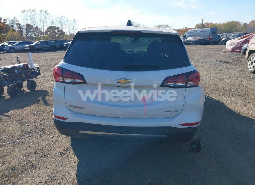 Photo 16 of 2022 Chevrolet Equinox AWD LT (VIN 3GNAXUEV1NL241594)