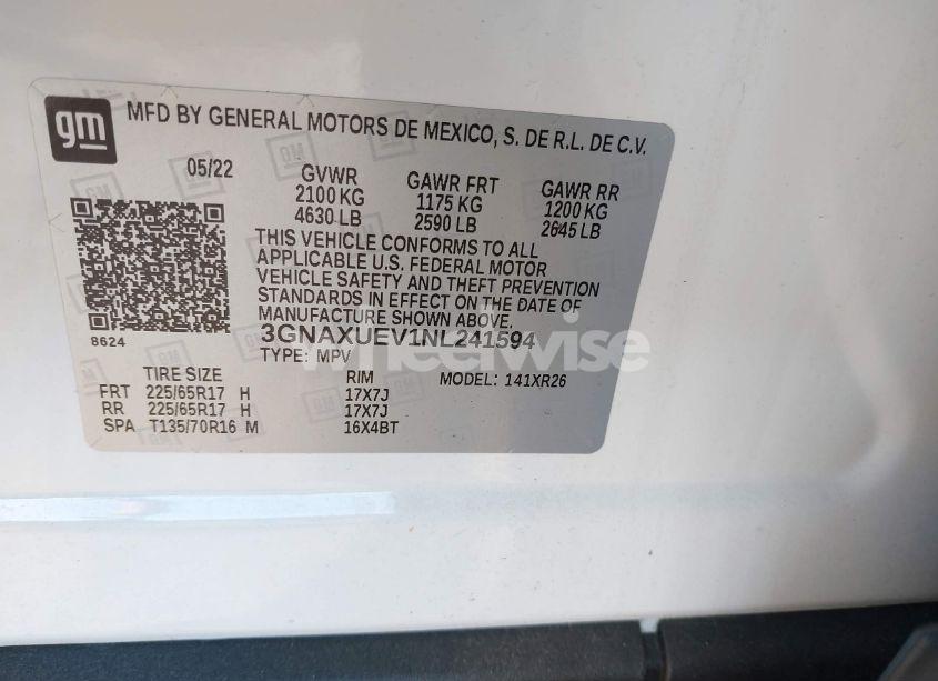 Photo 9 of 2022 Chevrolet Equinox AWD LT (VIN 3GNAXUEV1NL241594)