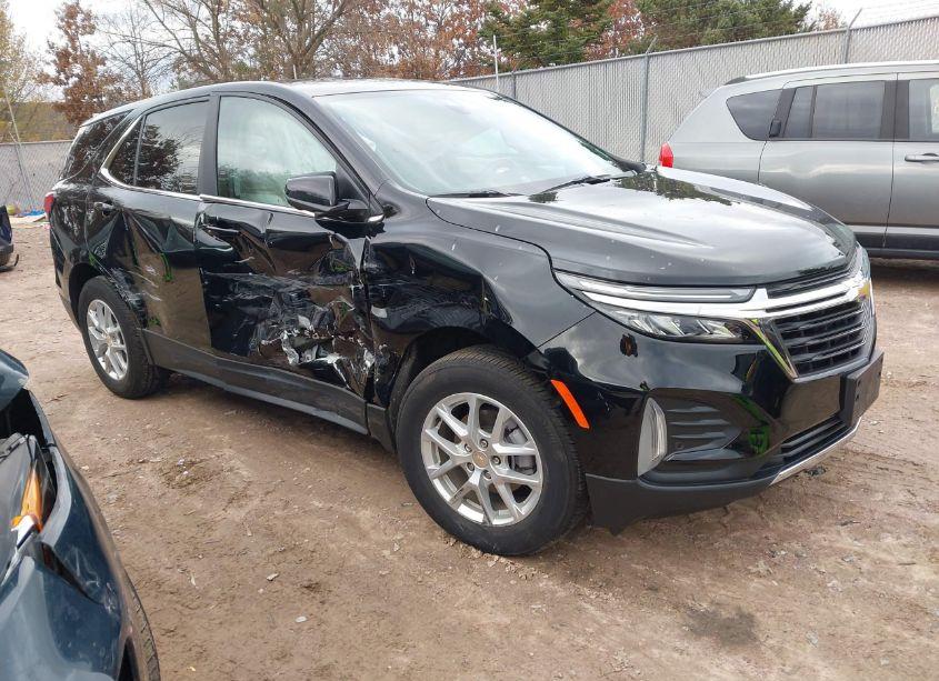 2022 Chevrolet Equinox AWD LT (VIN 3GNAXUEV1NL243295) main photo
