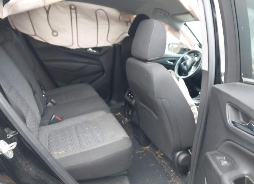 Photo 8 of 2022 Chevrolet Equinox AWD LT (VIN 3GNAXUEV1NL243295)