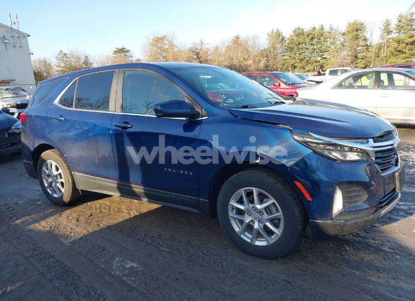Photo 13 of 2022 Chevrolet Equinox LT (VIN 3GNAXUEV1NL299771)