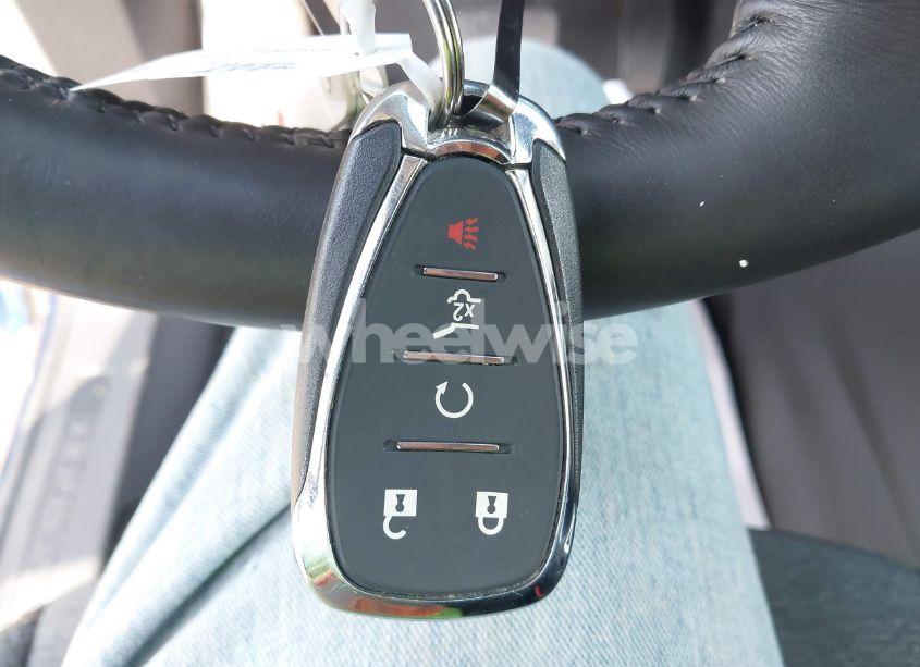 Photo 11 of 2022 Chevrolet Equinox AWD LT (VIN 3GNAXUEV1NL313538)