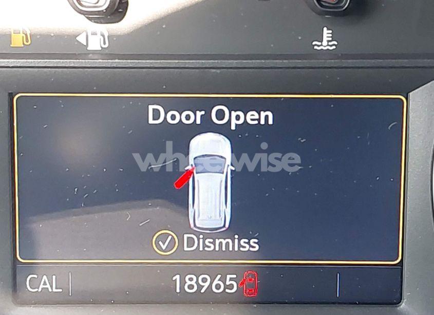 Photo 15 of 2022 Chevrolet Equinox AWD LT (VIN 3GNAXUEV1NL313538)