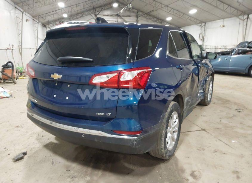 Photo 4 of 2019 Chevrolet Equinox LT (VIN 3GNAXUEV2KL161703)