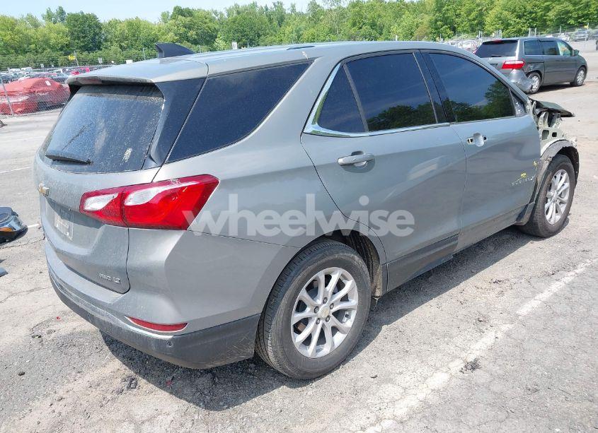 Photo 4 of 2019 Chevrolet Equinox LT (VIN 3GNAXUEV2KS519968)