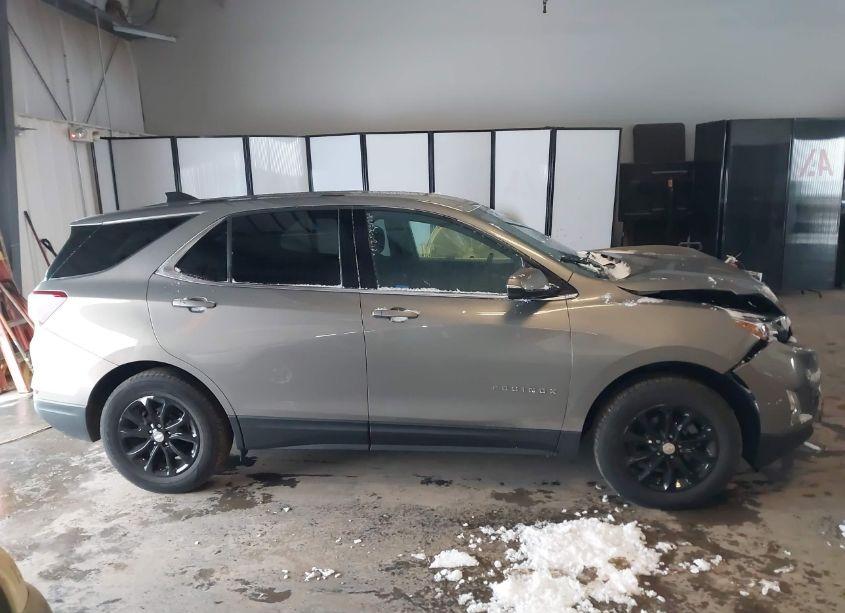 Photo 13 of 2019 Chevrolet Equinox LT (VIN 3GNAXUEV2KS545373)