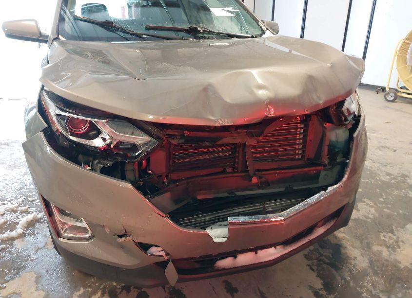 Photo 6 of 2019 Chevrolet Equinox LT (VIN 3GNAXUEV2KS545373)