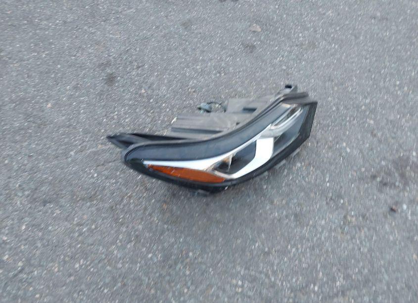 Photo 12 of 2019 Chevrolet Equinox LT (VIN 3GNAXUEV2KS554798)