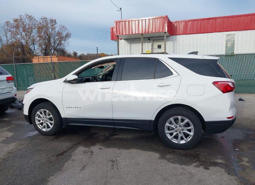 Photo 14 of 2019 Chevrolet Equinox LT (VIN 3GNAXUEV2KS561220)