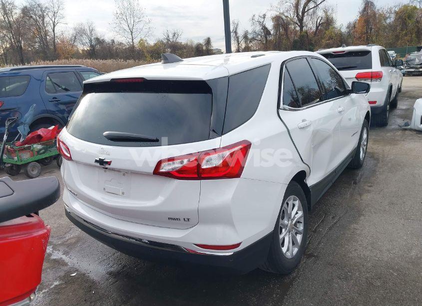 Photo 16 of 2019 Chevrolet Equinox LT (VIN 3GNAXUEV2KS561220)