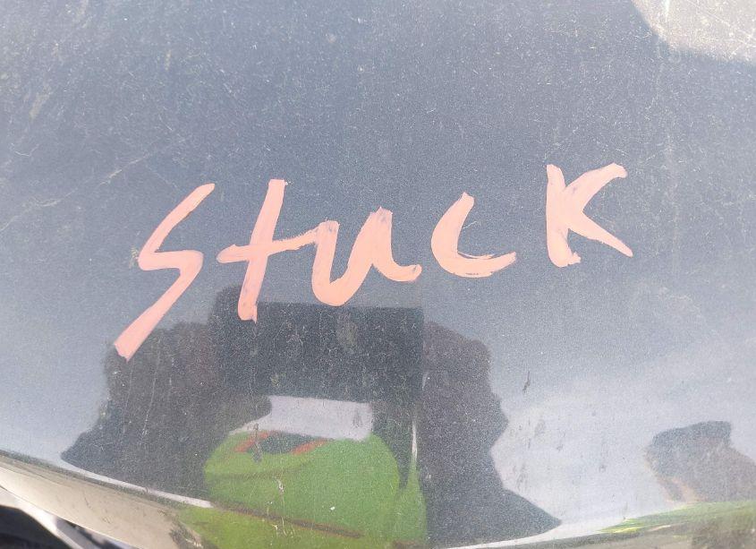 Photo 10 of 2019 Chevrolet Equinox LT (VIN 3GNAXUEV2KS680742)