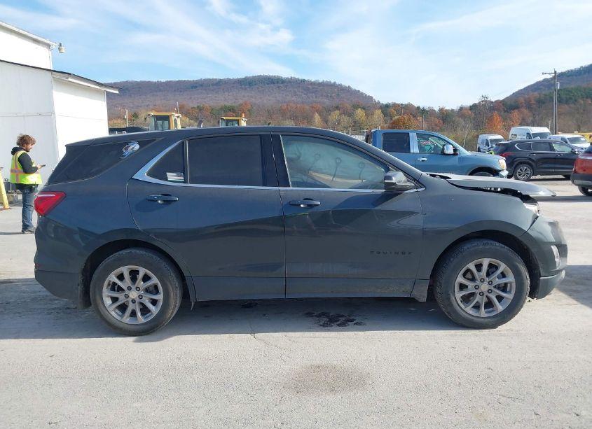 Photo 13 of 2019 Chevrolet Equinox LT (VIN 3GNAXUEV2KS680742)
