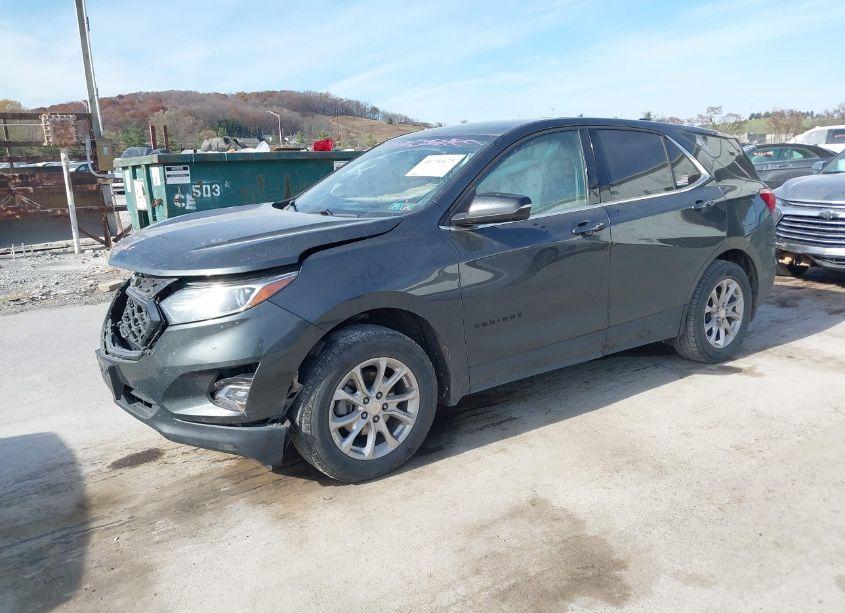 Photo 2 of 2019 Chevrolet Equinox LT (VIN 3GNAXUEV2KS680742)