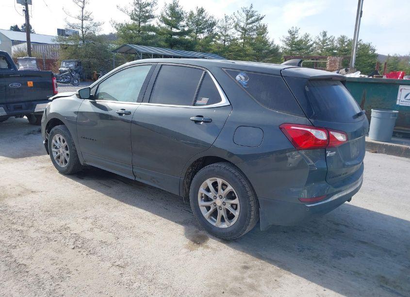 Photo 3 of 2019 Chevrolet Equinox LT (VIN 3GNAXUEV2KS680742)